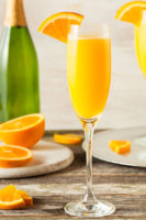 HomemadeRefreshingOrangeMimosaCocktails.jpg